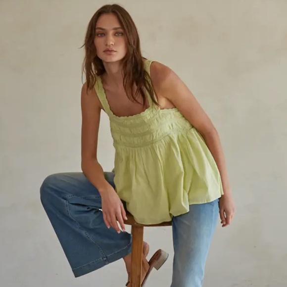 BY TOGETHER LEMON SLEEVELESS LACE DETAIL TANK TOP - Picture 3 of 5